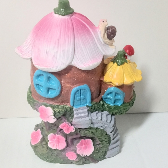 Mini Gnome Village - Picture 5 of 12